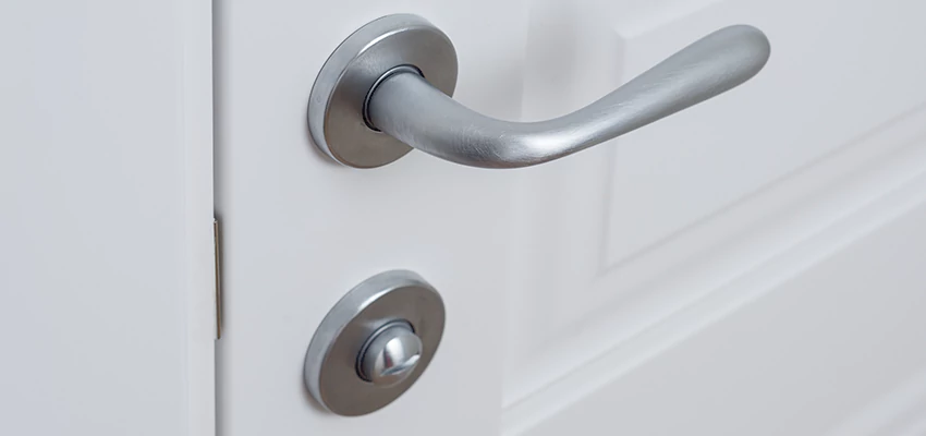 Single-Occupancy Restroom Locks Repair in Garfield, New Jersey